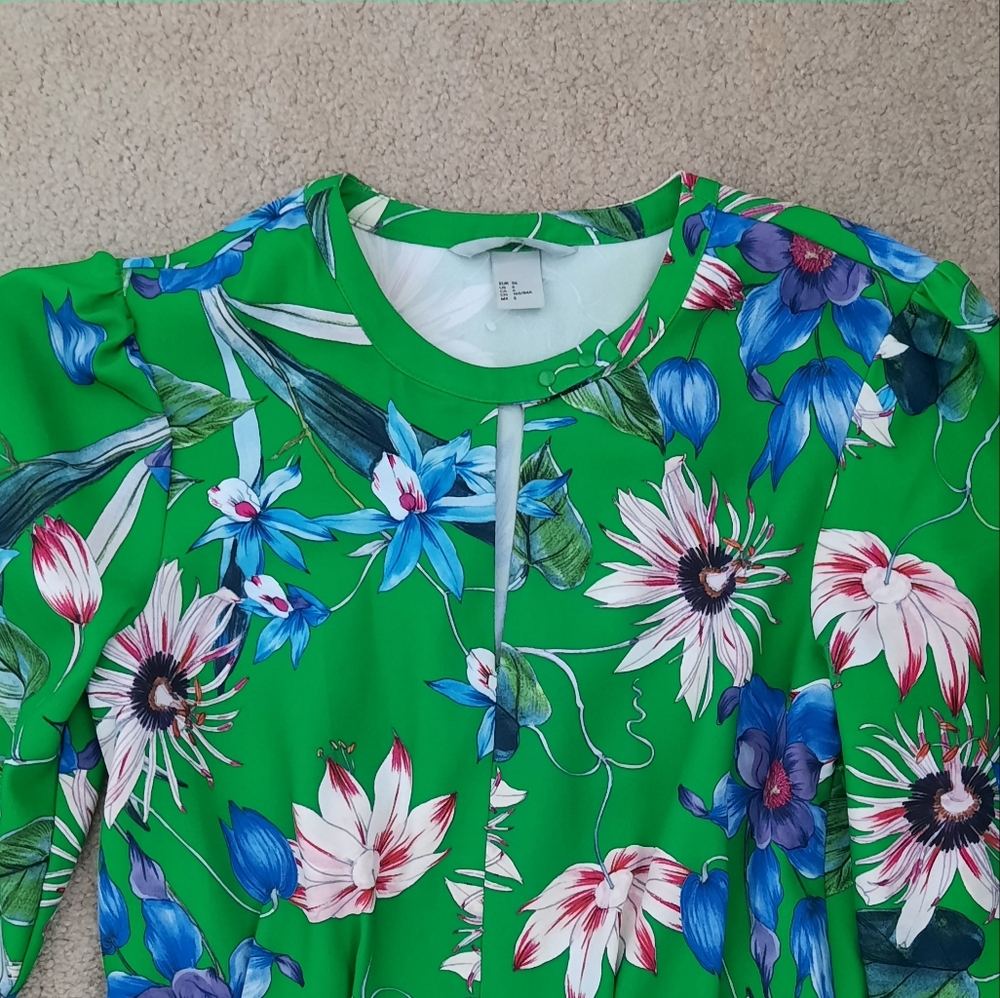 H&M Fit and Flare Vibrant Floral Midi Dress, Size 6 - Picture 10 of 10